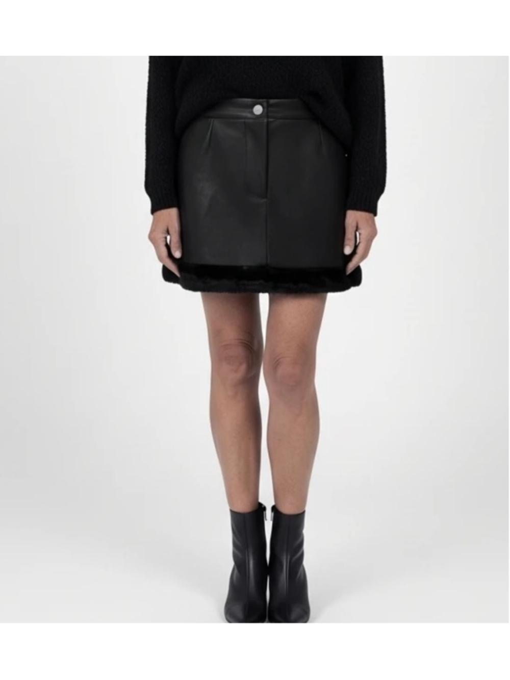WeWoreWhat Faux Leather Fur Trim Button Front Mini Skirt Black 6, NWT